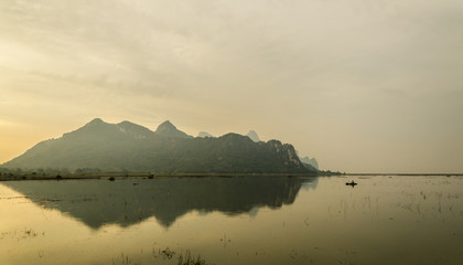 唇釉怎么涂不沾杯 唇釉为什么不沾杯