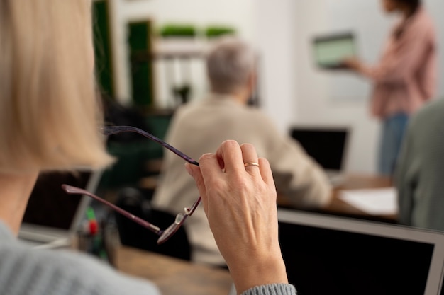 袋鼠、猫、猪分别是什么形状的脚印？